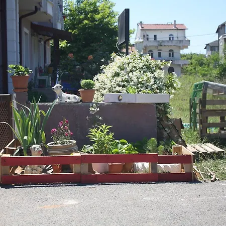 Sapphire Ξενοδοχείο *