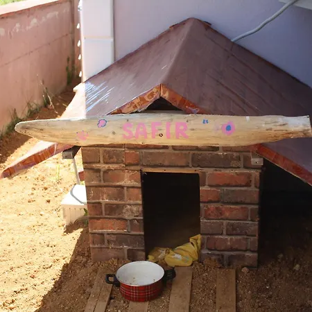 Sapphire Ξενοδοχείο *